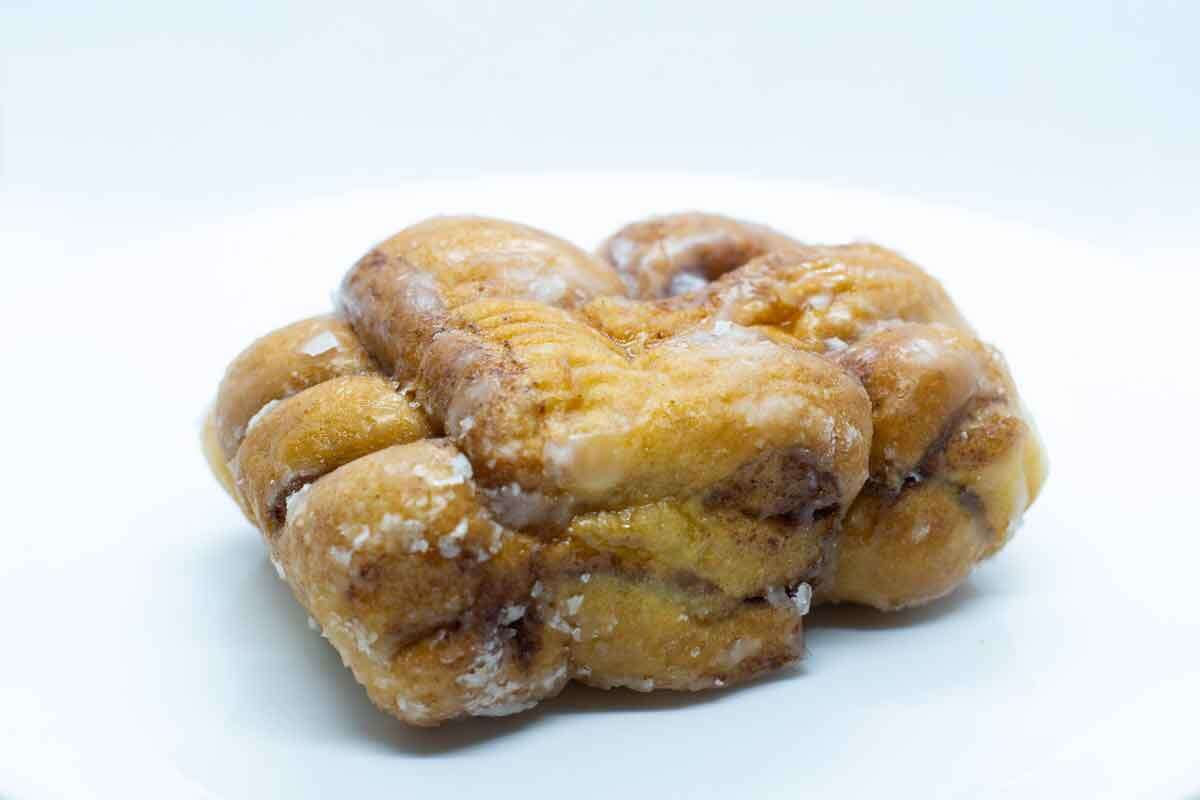 A photograph of a Apple Fritter